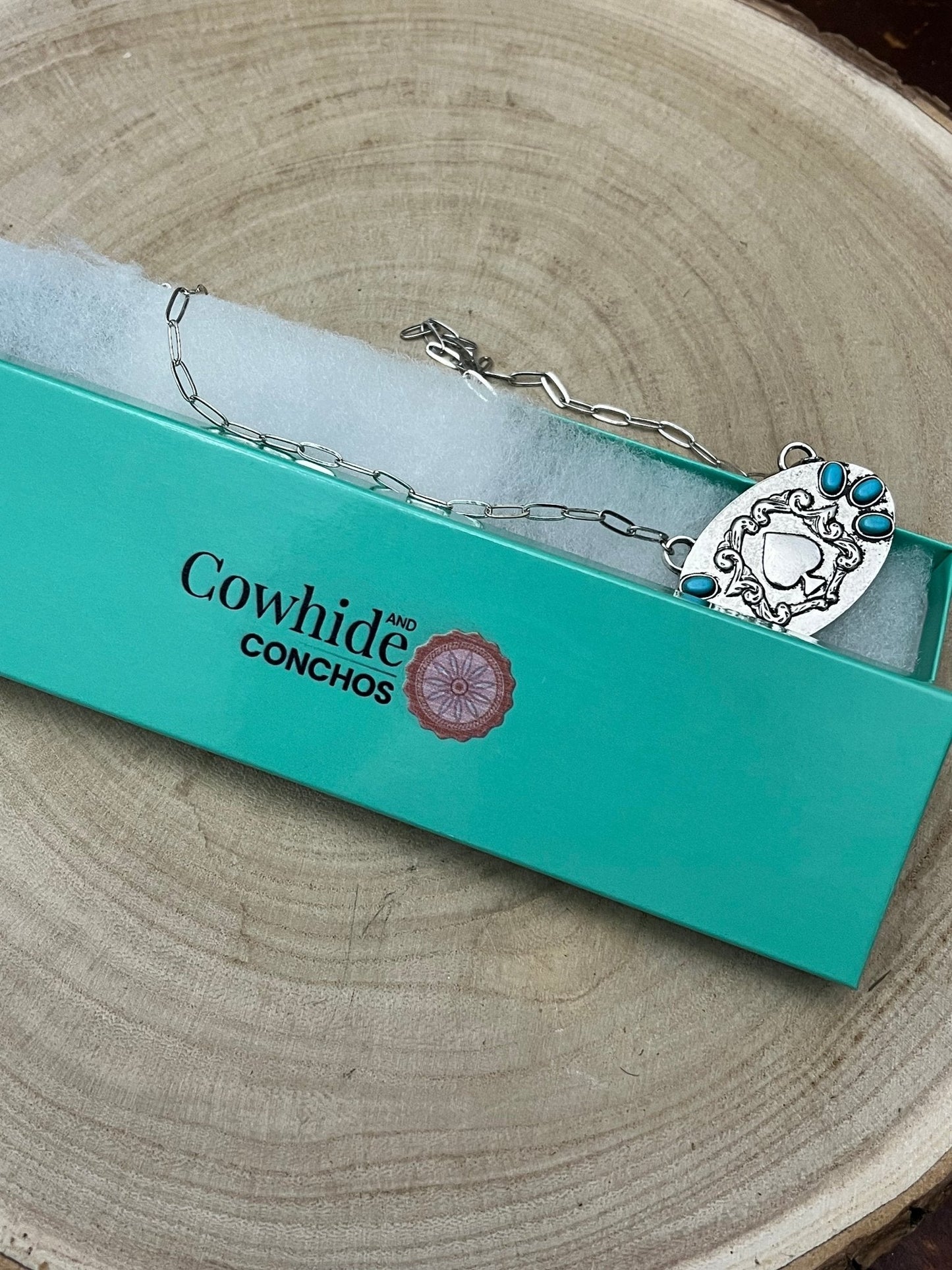 Western Spade Pendant Necklace with Faux Turquoise — 18 Inch Silver-Tone Statement